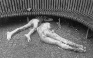 Hide-and-die syndrome