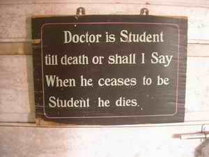 A plaque outside the office of Bawaskar which outlines his life's philosophy quite succinctly 